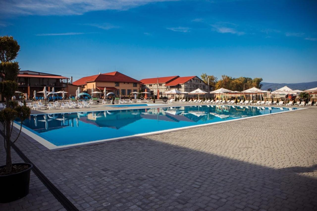 Illara Spa Hotel Irshava Exterior photo