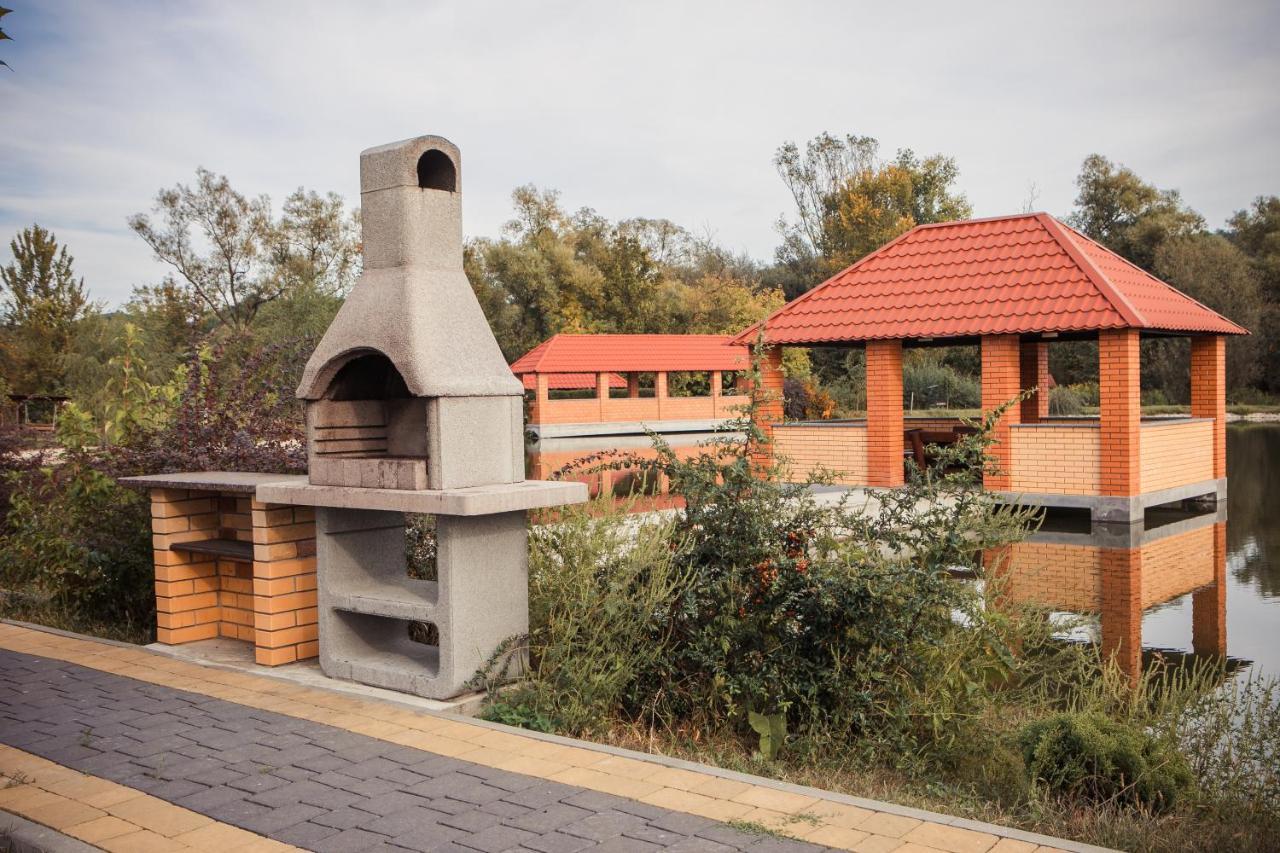 Illara Spa Hotel Irshava Exterior photo